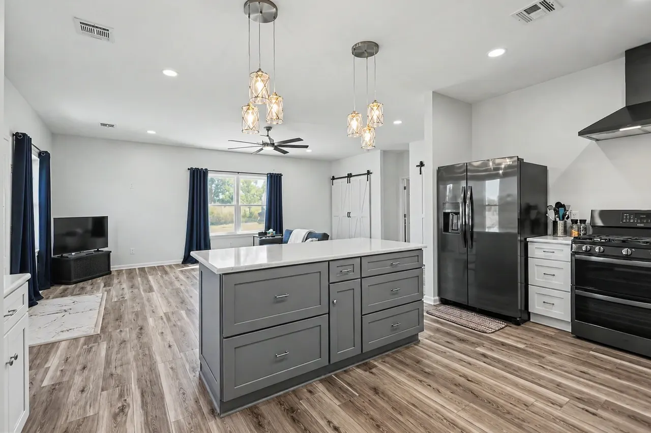 Photo 81 — 5400 W Groat Road, Hulbert, OK 74441