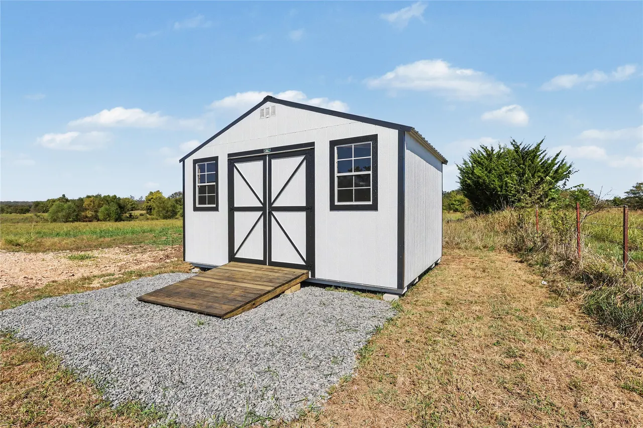 Photo 94 — 5400 W Groat Road, Hulbert, OK 74441