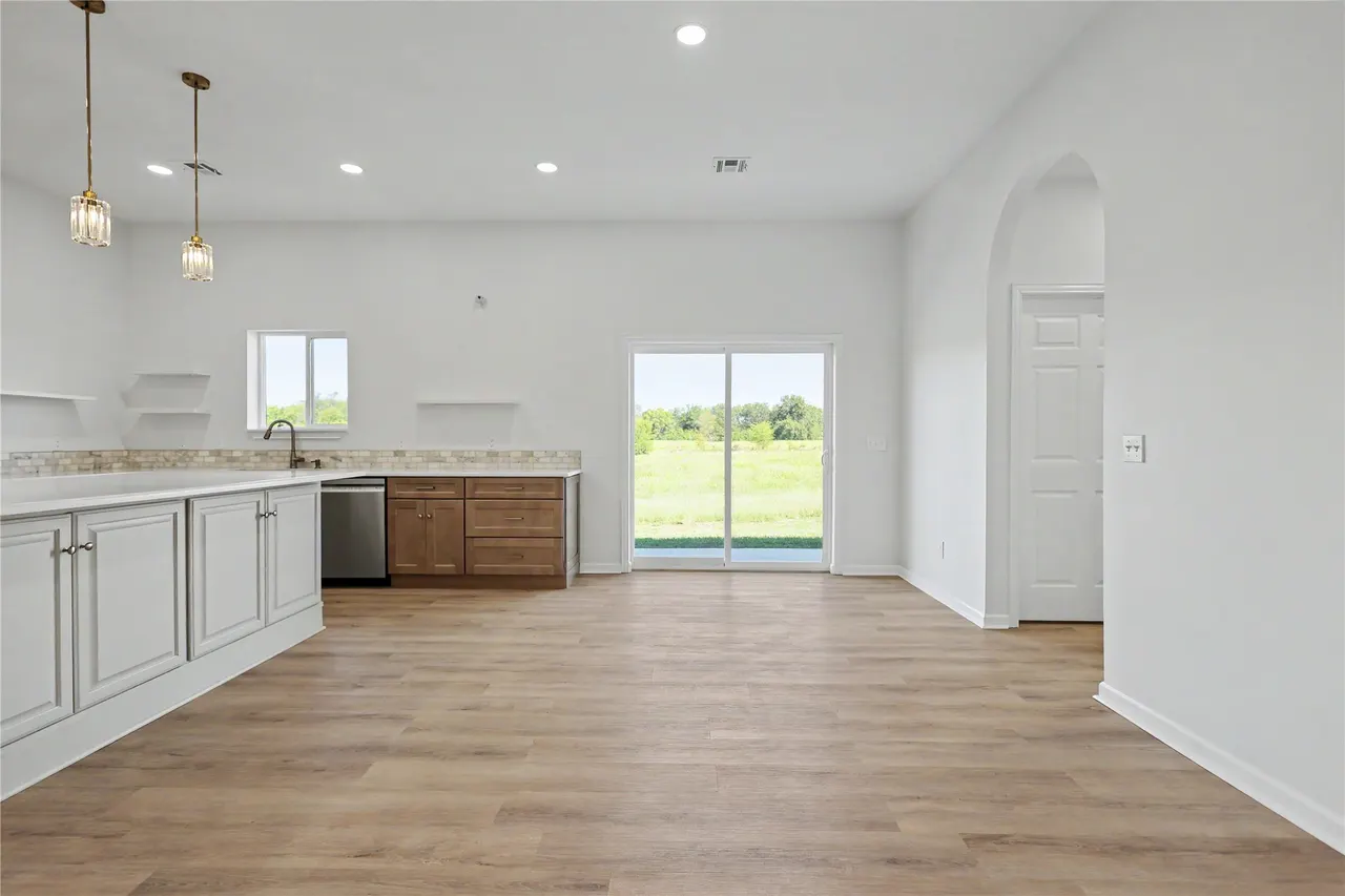 Photo 28 — 5400 W Groat Road, Hulbert, OK 74441