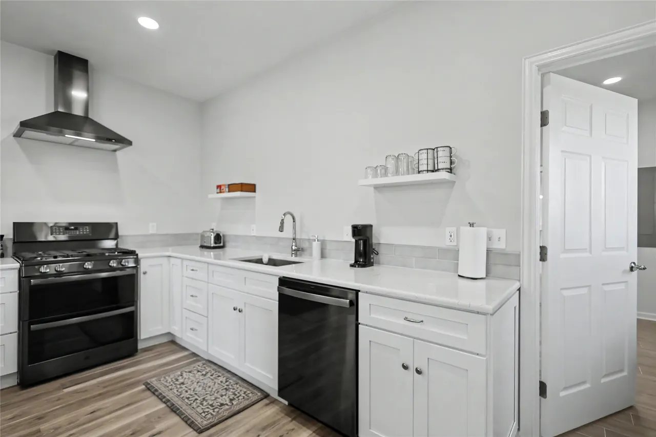 Photo 76 — 5400 W Groat Road, Hulbert, OK 74441