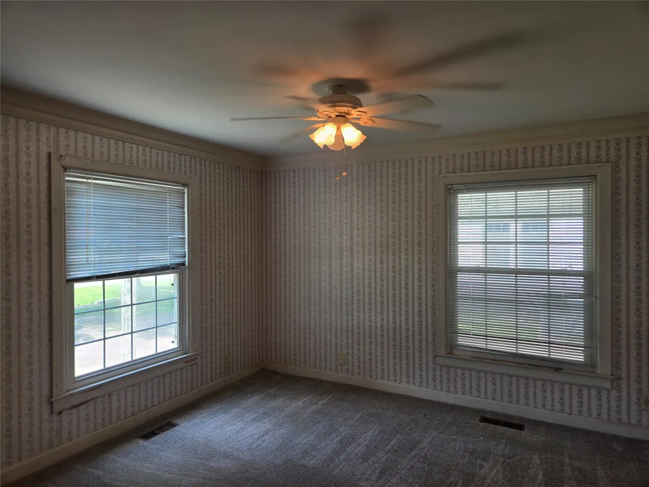 Photo 35 — 628 W Tahlequah, Vinita, OK 74301