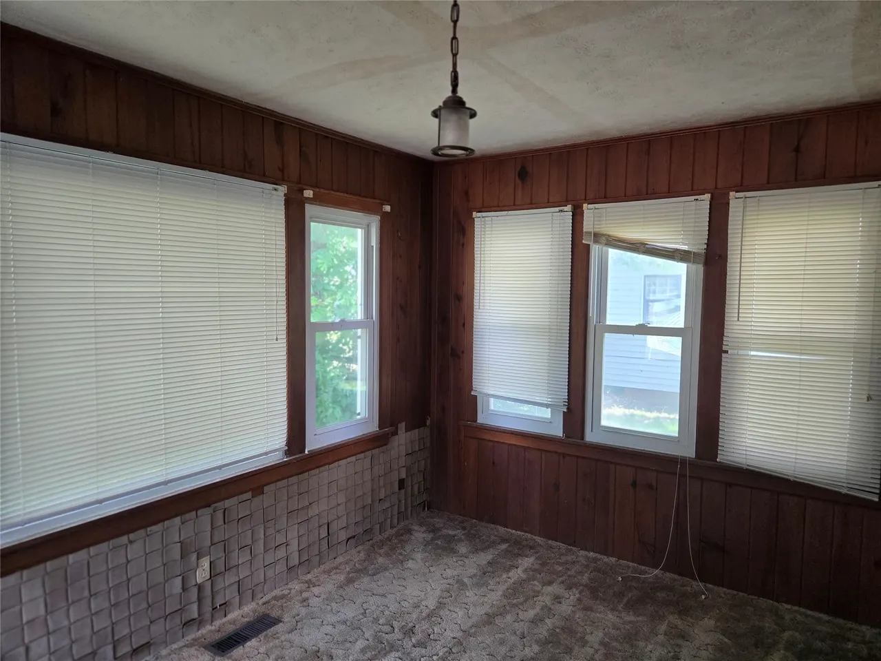 Photo 38 — 628 W Tahlequah, Vinita, OK 74301