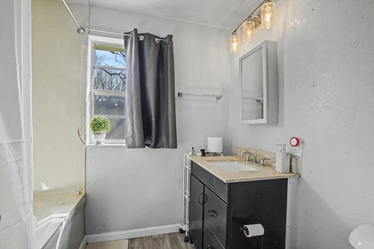 Photo 13 — 1169 N Atlanta Place, Tulsa, OK 74110