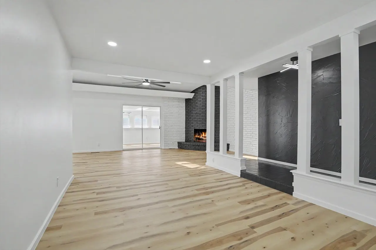 Photo 10 — 9920 E 28th Place, Tulsa, OK 74129