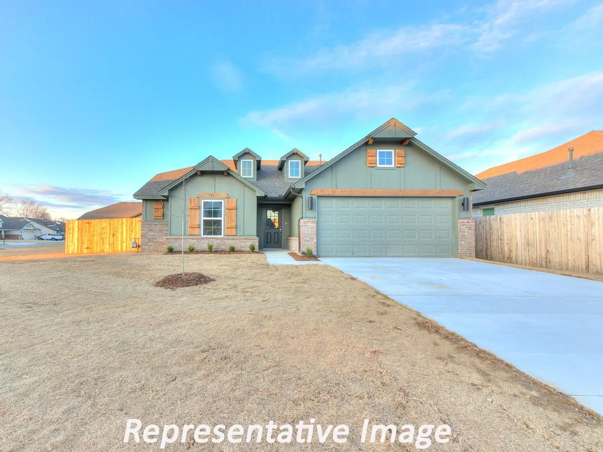 Photo 3 — 3105 Redwood Avenue, Broken Arrow, OK 74012