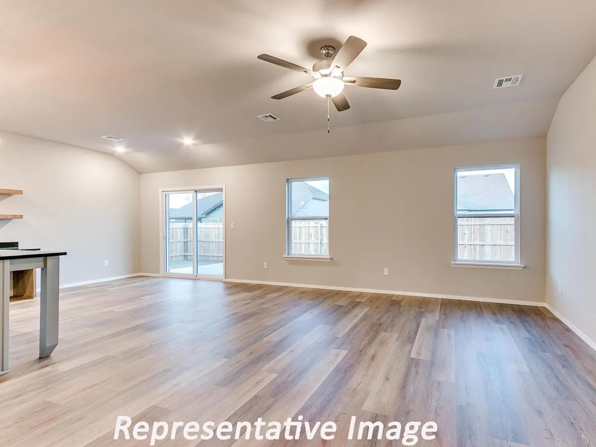 Photo 6 — 3105 Redwood Avenue, Broken Arrow, OK 74012