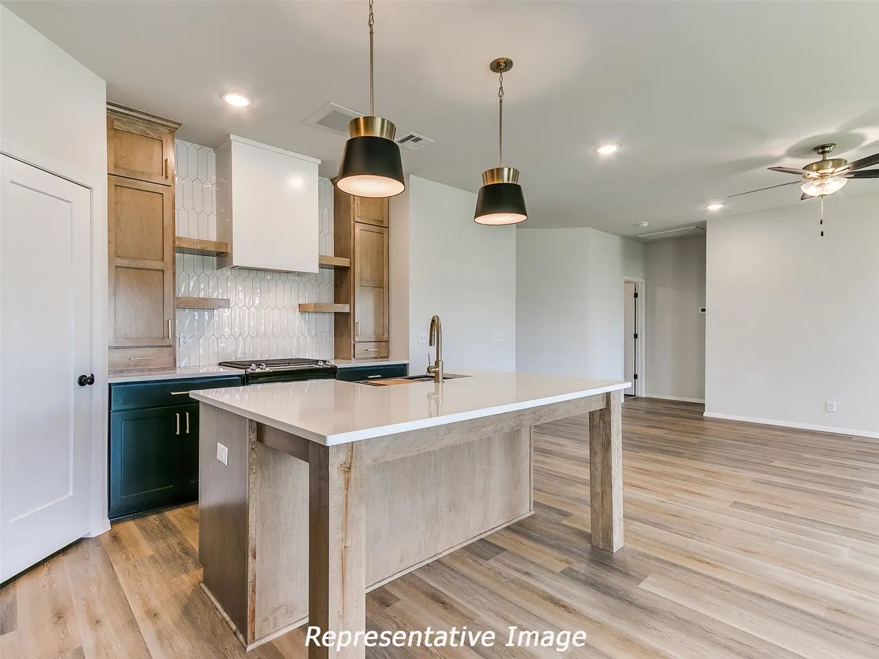Photo 9 — 3105 Redwood Avenue, Broken Arrow, OK 74012
