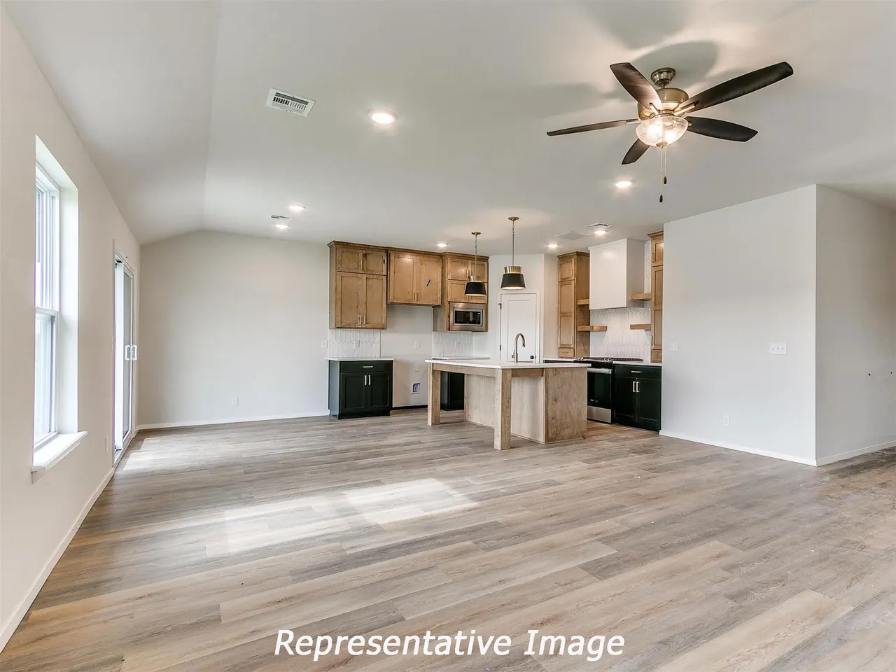 Photo 15 — 3105 Redwood Avenue, Broken Arrow, OK 74012