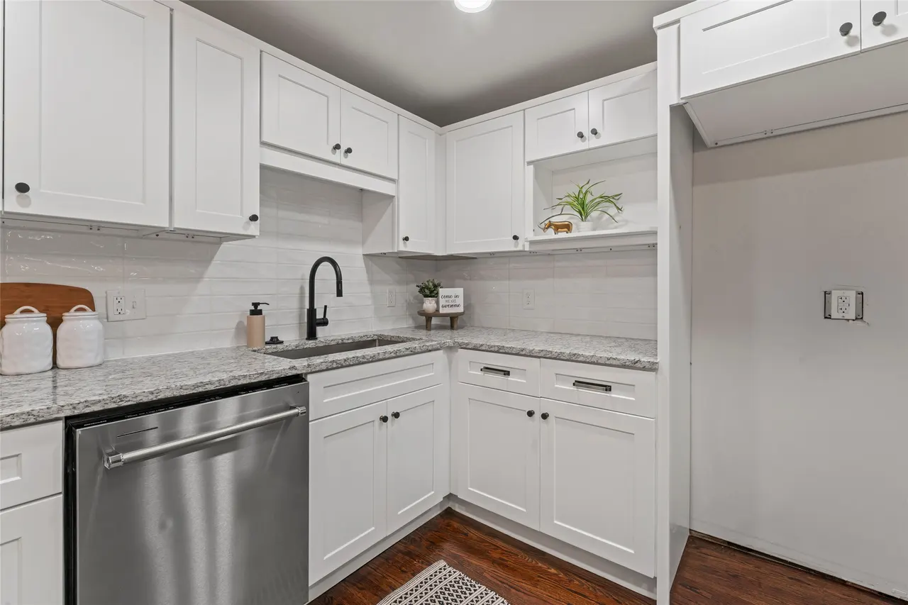Photo 9 — 2225 E 12TH PL Place, Tulsa, OK 74104