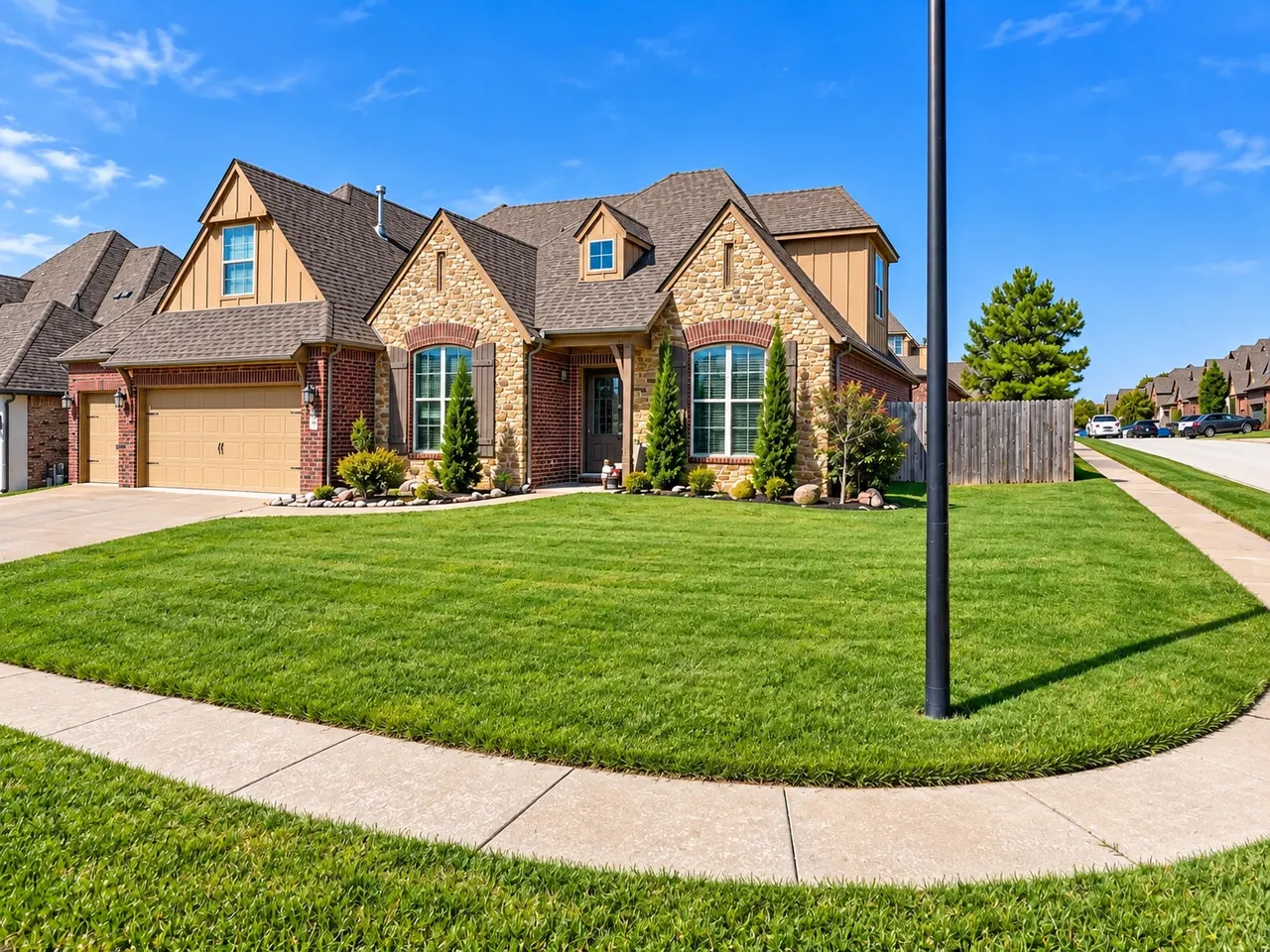 Front exterior — 6085 E 144th Street, Bixby, OK 74008