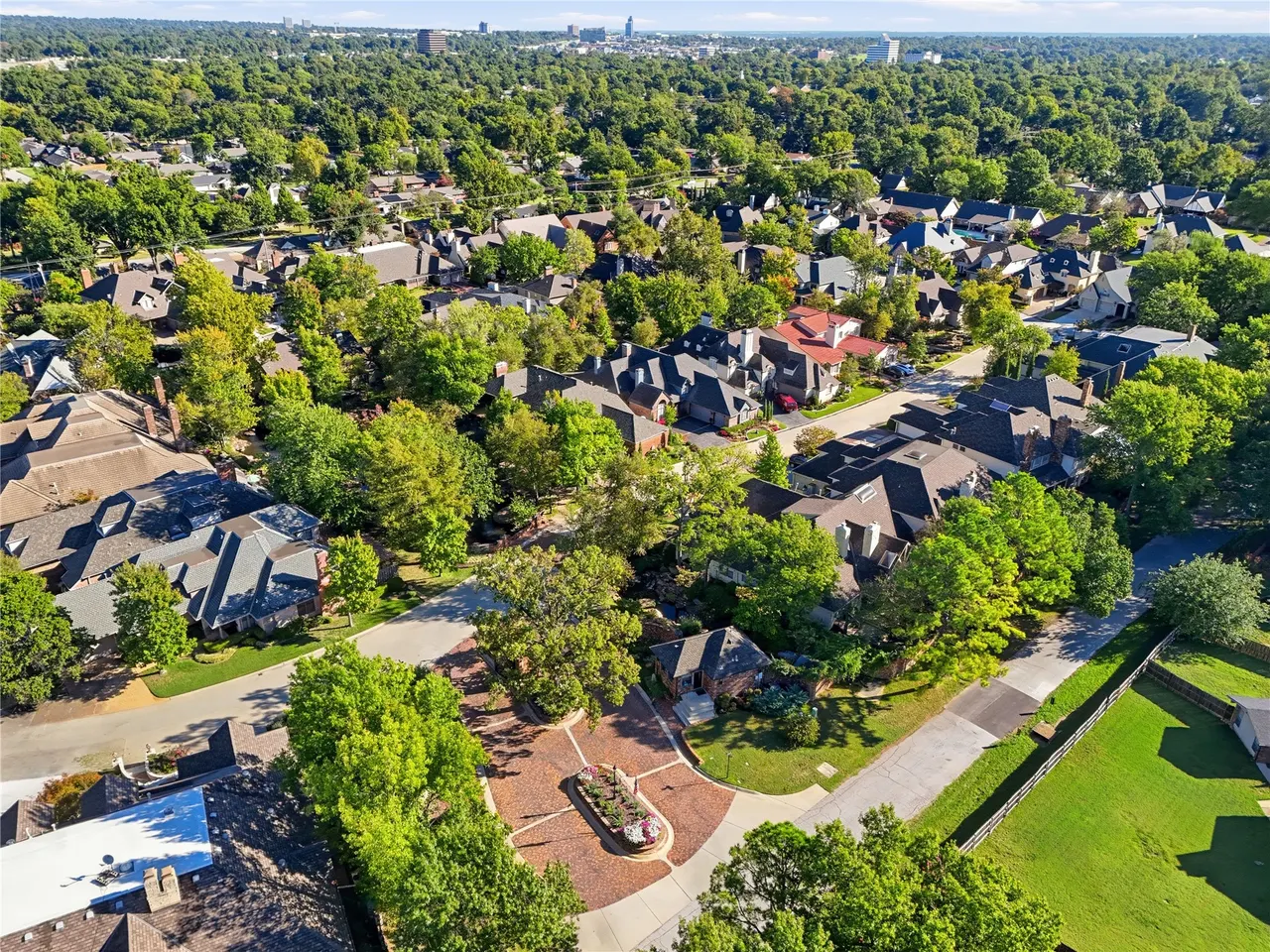 Photo 53 — 5816 S Knoxville Avenue, Tulsa, OK 74135