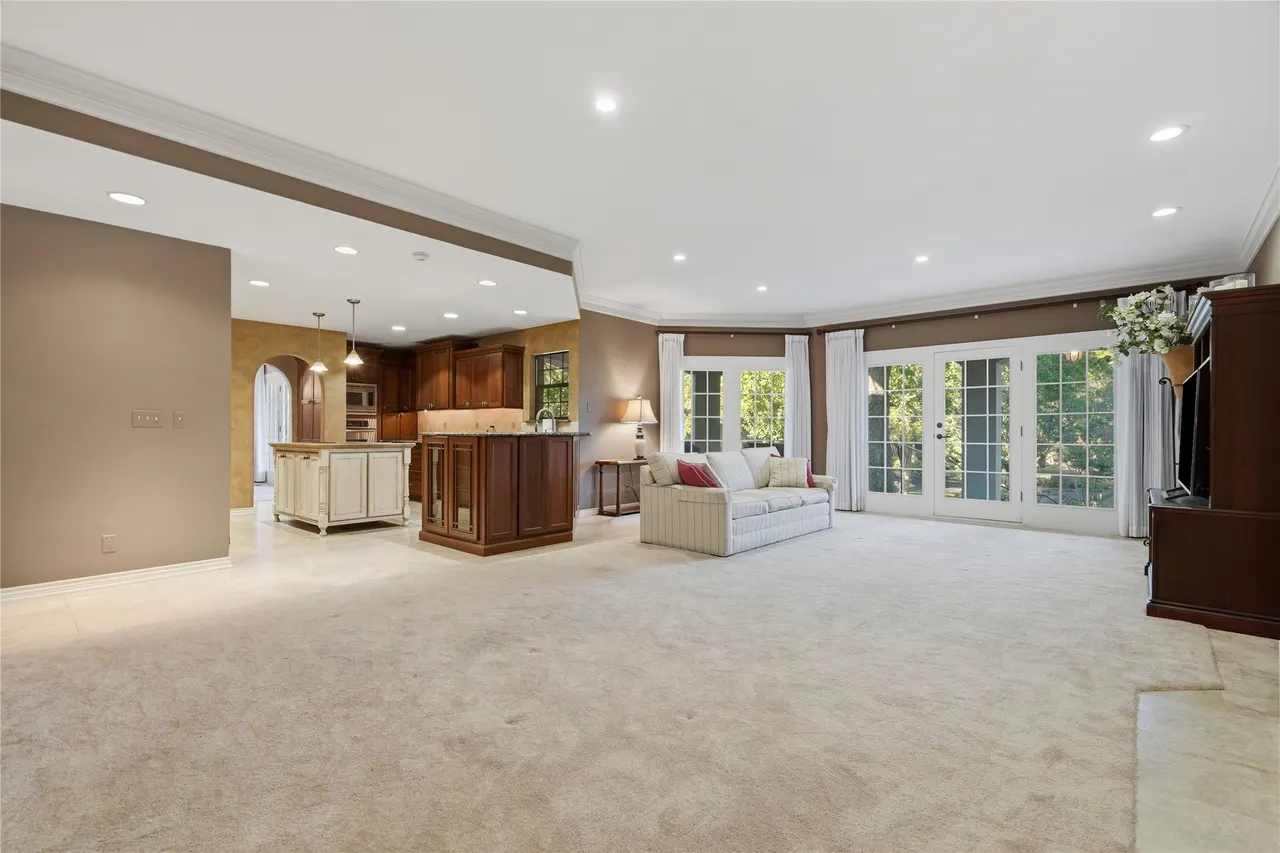 Photo 20 — 5816 S Knoxville Avenue, Tulsa, OK 74135