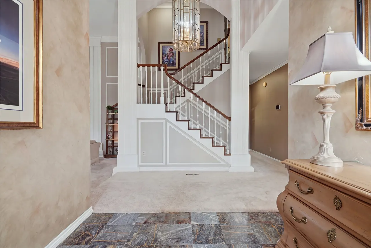 Photo 3 — 5816 S Knoxville Avenue, Tulsa, OK 74135
