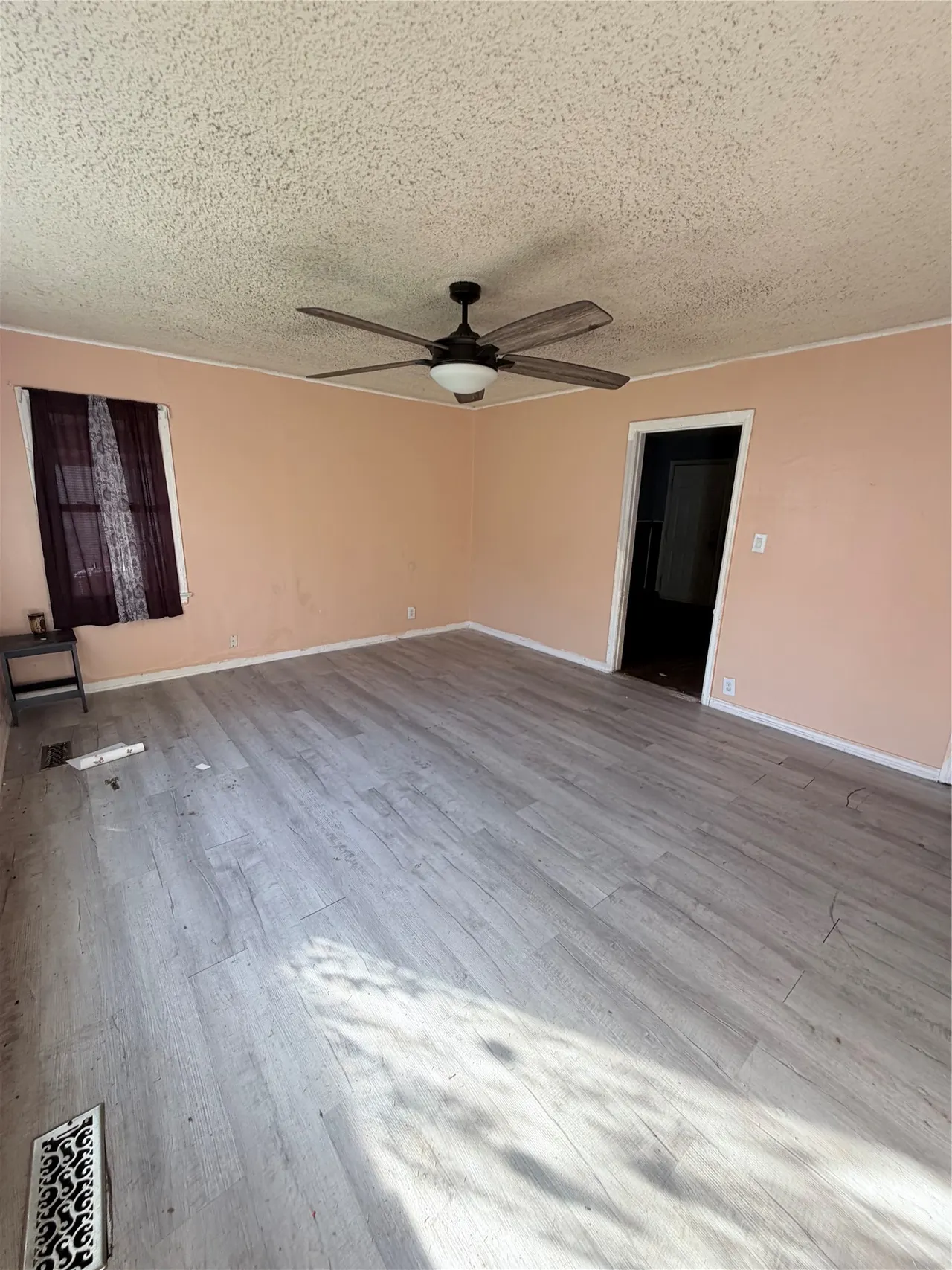 Photo 3 — 3955 E Admiral Court, Tulsa, OK 74115