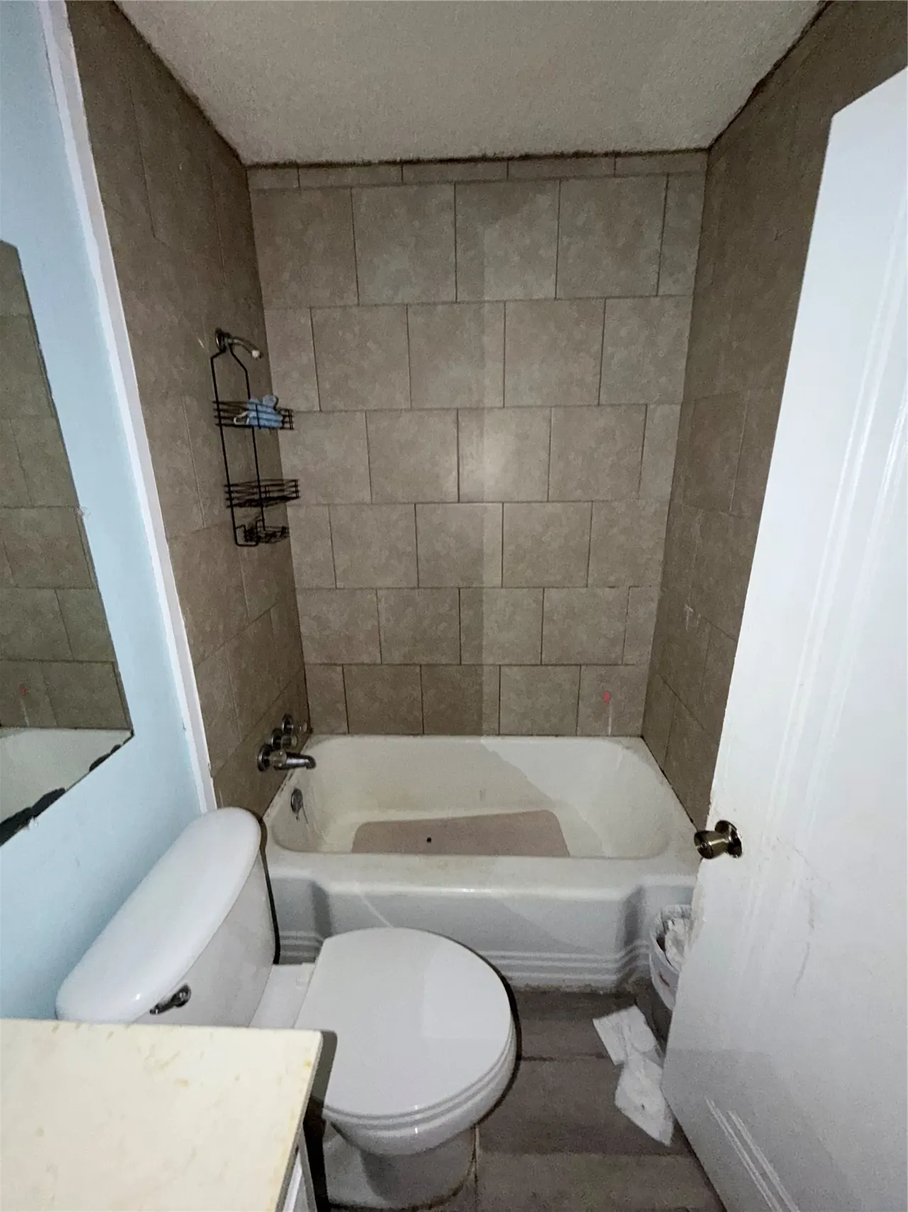 Photo 15 — 3955 E Admiral Court, Tulsa, OK 74115