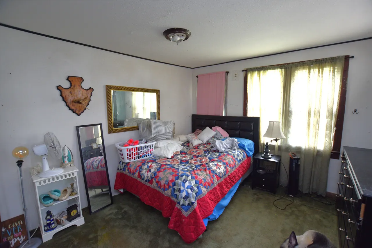 Photo 19 — 1 W Pine Street, Stilwell, OK 74960
