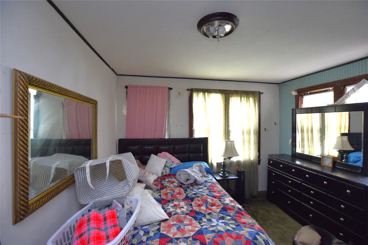 Photo 20 — 1 W Pine Street, Stilwell, OK 74960