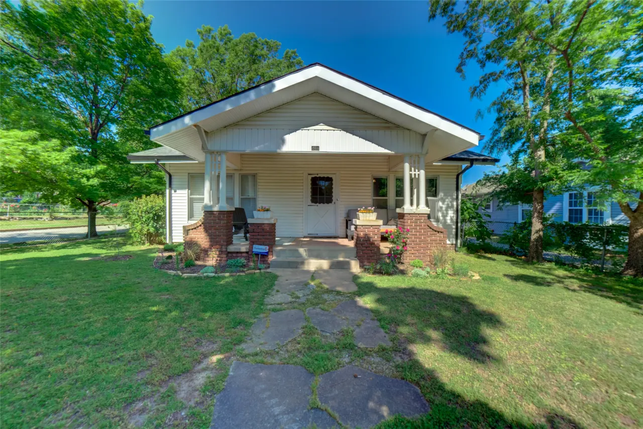 Photo 3 — 368 S Zunis Avenue, Tulsa, OK 74104