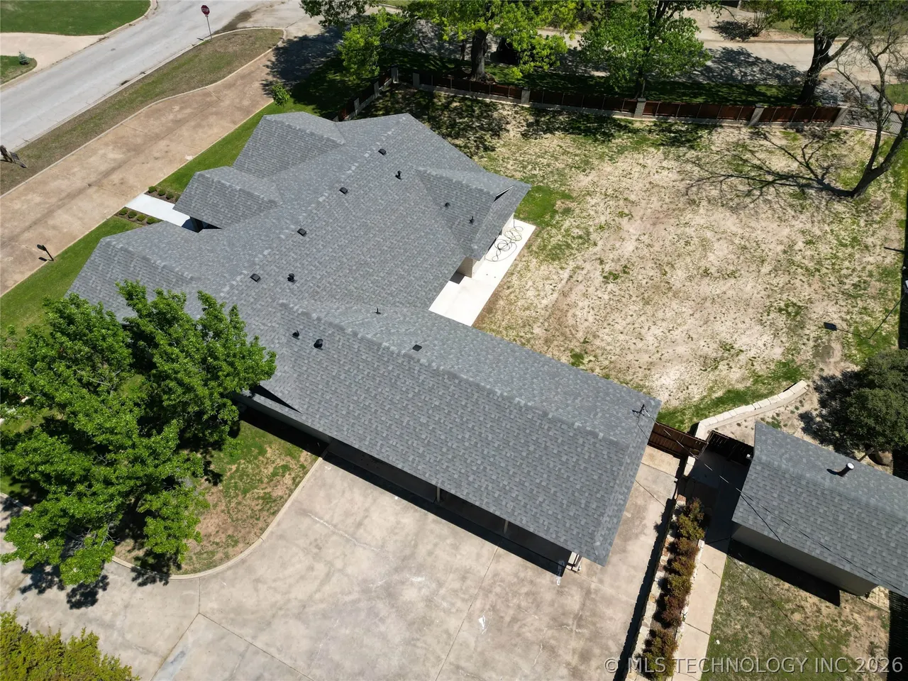 Photo 59 — 2200 Cloverleaf Place, Ardmore, OK 73401