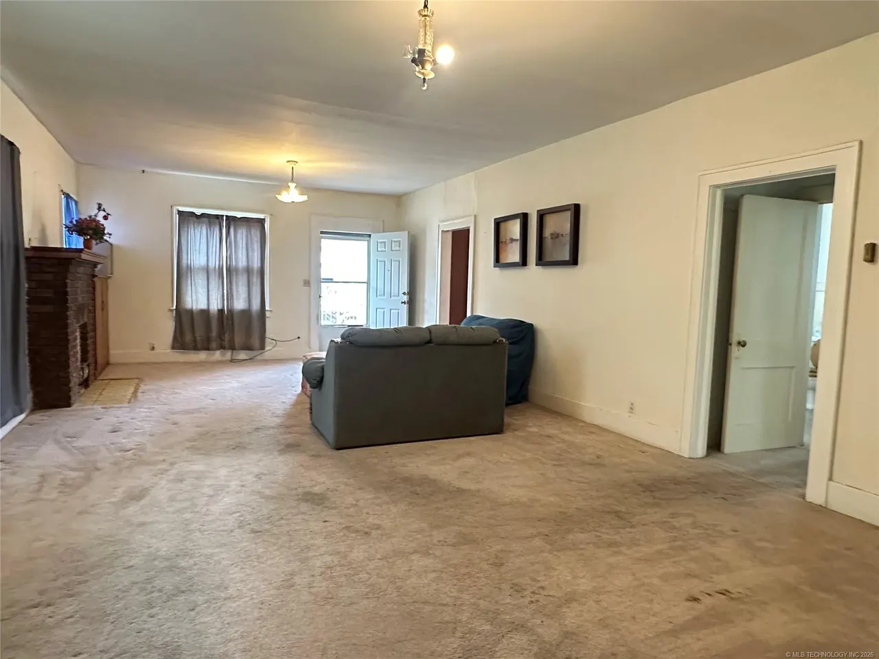 Photo 6 — 814 S Severs Street, Okmulgee, OK 74447