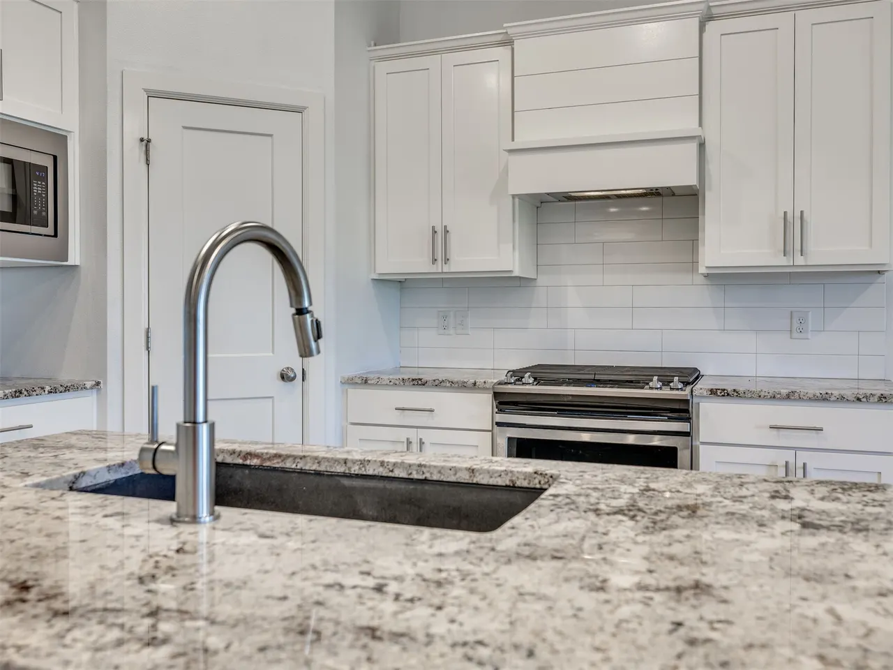 Photo 15 — 8913 N 63rd Avenue E, Owasso, OK 74055