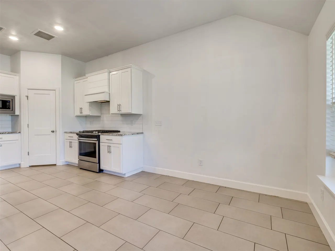 Photo 26 — 8913 N 63rd Avenue E, Owasso, OK 74055