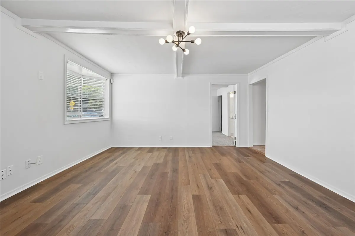 Photo 9 — 3527 E 4th Place, Tulsa, OK 74112