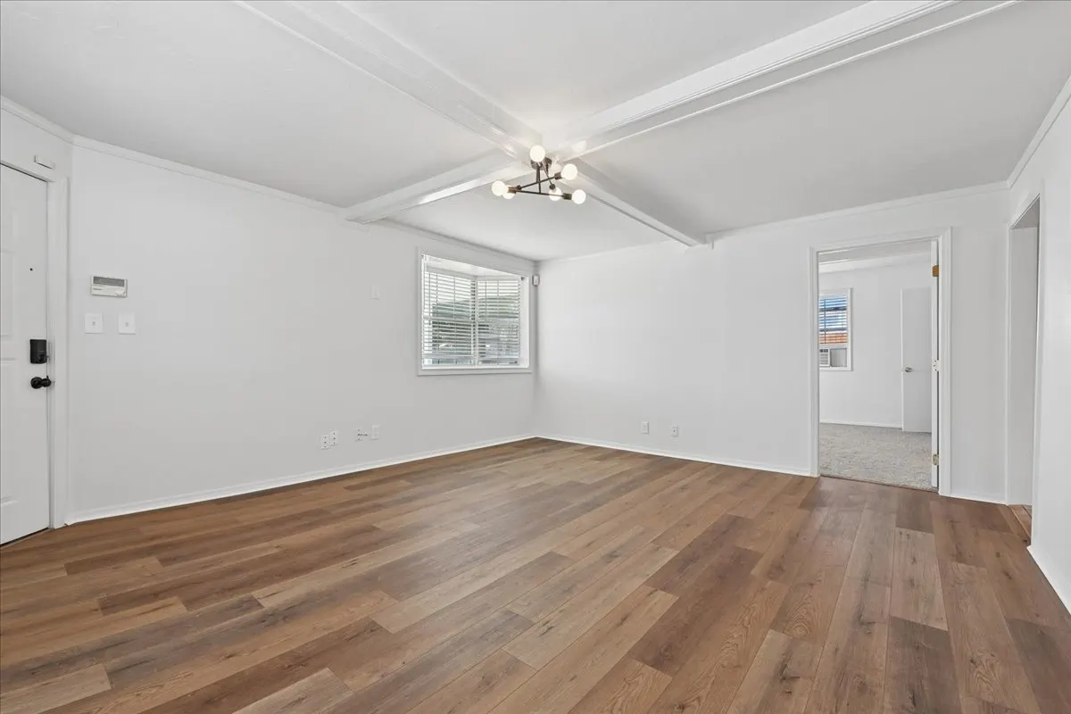 Photo 10 — 3527 E 4th Place, Tulsa, OK 74112