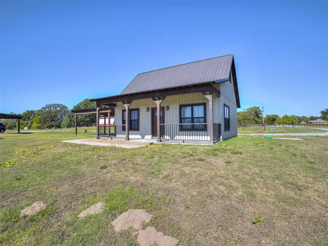 Photo 2 — 2809 E Wise Road, McAlester, OK 74501
