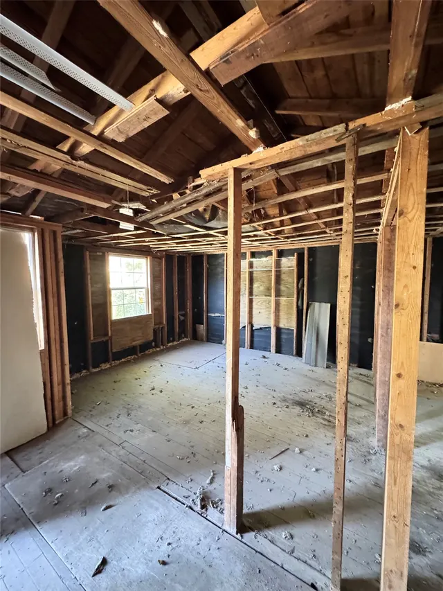Photo 8 — 1604 Walnut Street, Muskogee, OK 74403