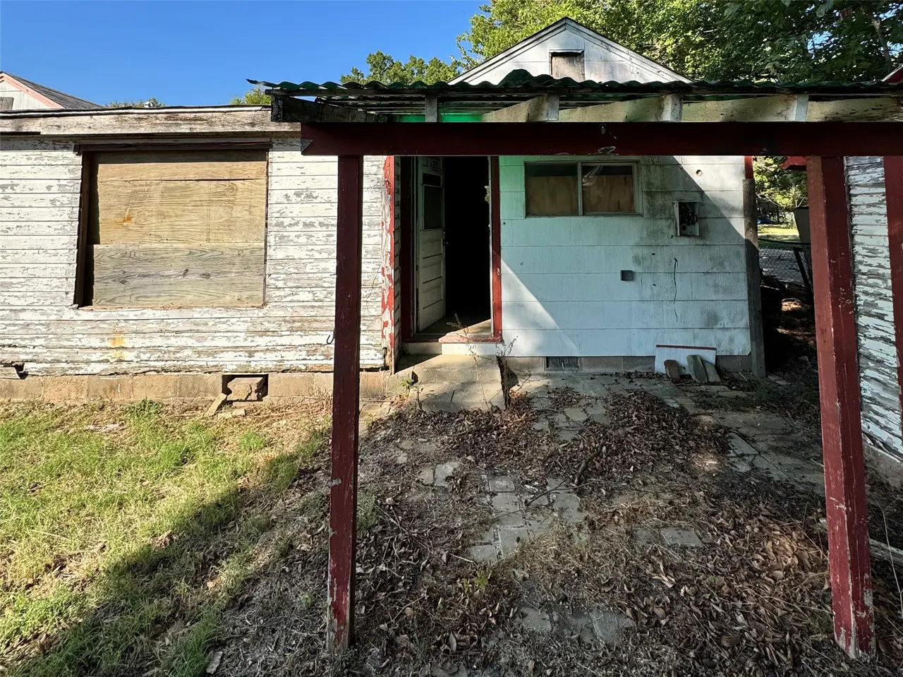 Photo 12 — 1604 Walnut Street, Muskogee, OK 74403