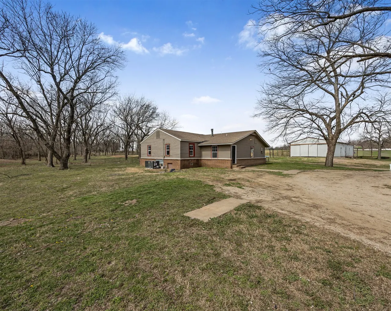 Photo 3 — 30740 N 3996, Ramona, OK 74061