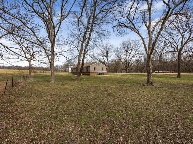 Photo 6 — 30740 N 3996, Ramona, OK 74061