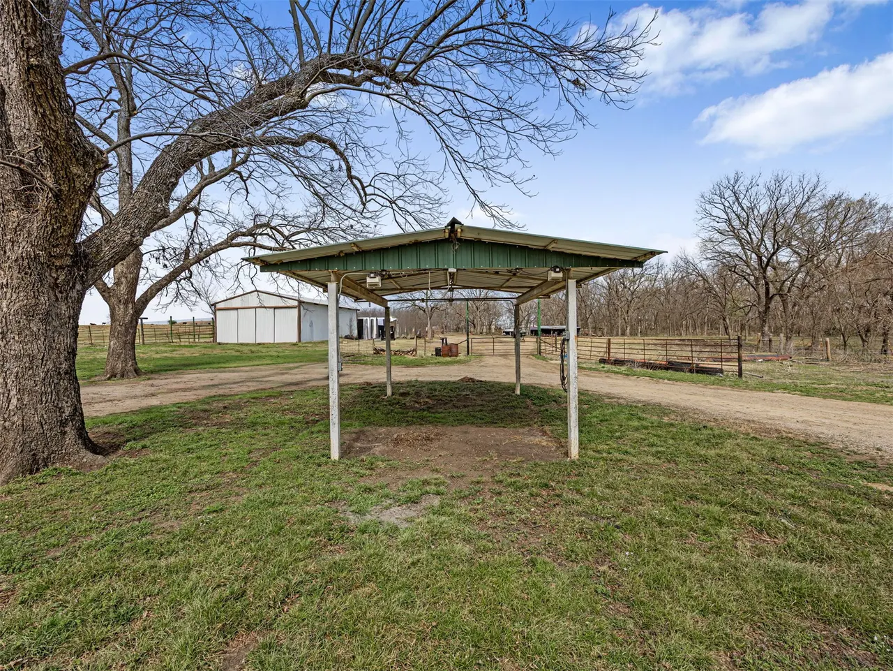 Photo 40 — 30740 N 3996, Ramona, OK 74061
