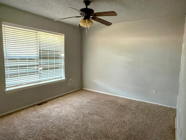 Photo 8 — 2204 W Memphis Place, Broken Arrow, OK 74012