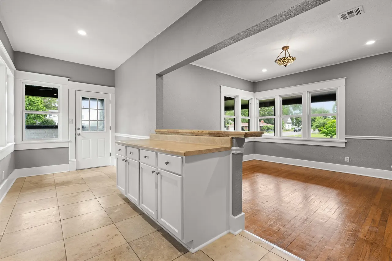 Photo 5 — 575 N 7th Street, Muskogee, OK 74401