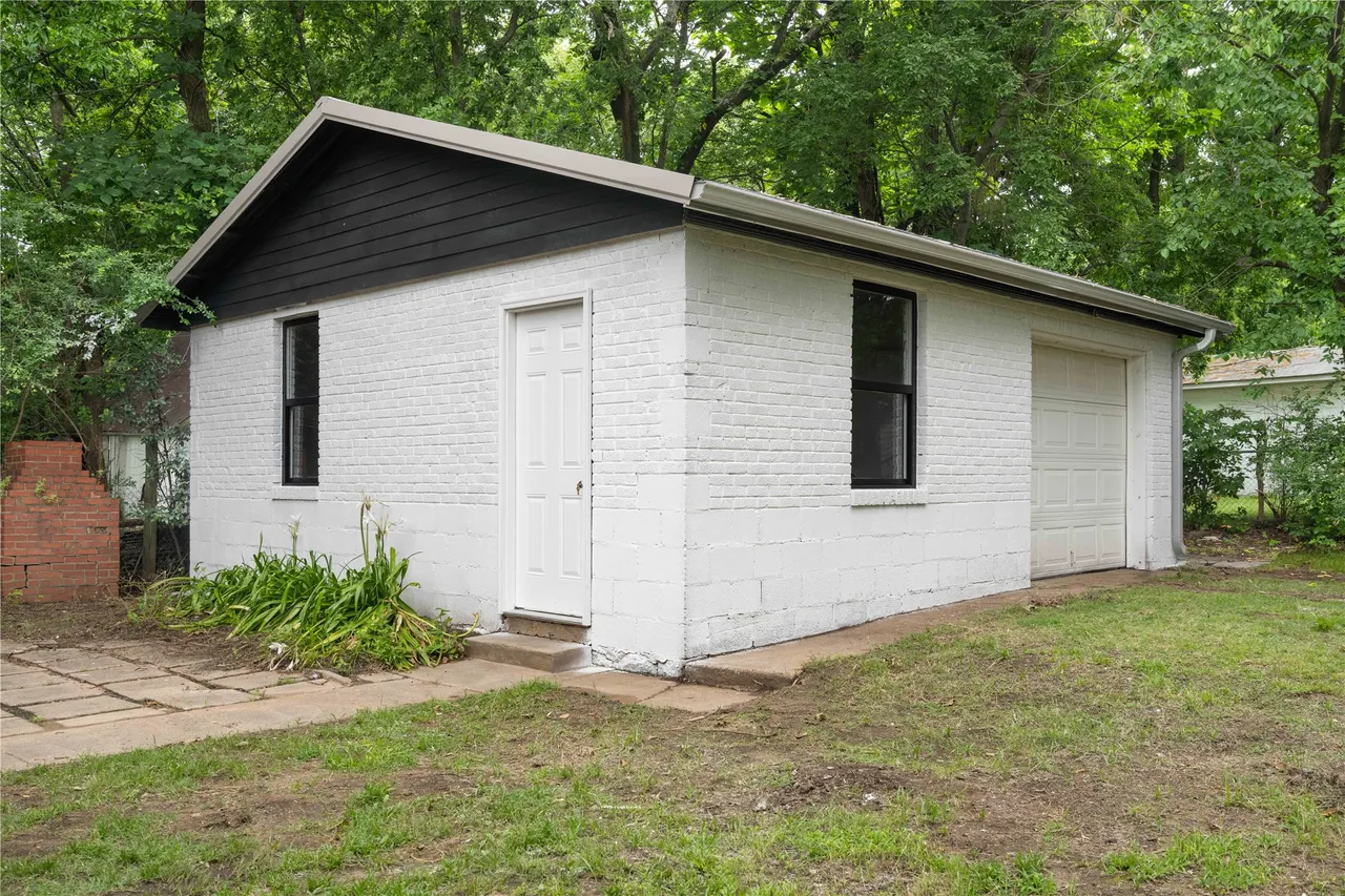 Photo 25 — 575 N 7th Street, Muskogee, OK 74401
