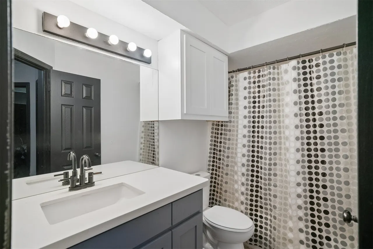 Photo 11 — 4826 S Linwood Drive, Sand Springs, OK 74063