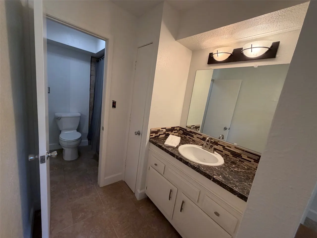 Photo 14 — 6357 S 80th East Avenue 3E, Tulsa, OK 74133