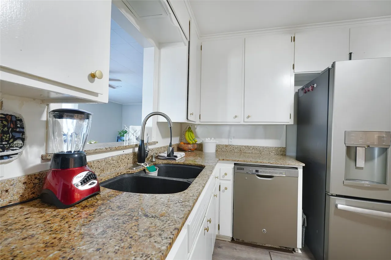 Photo 9 — 2407 S Norwood Avenue, Tulsa, OK 74114