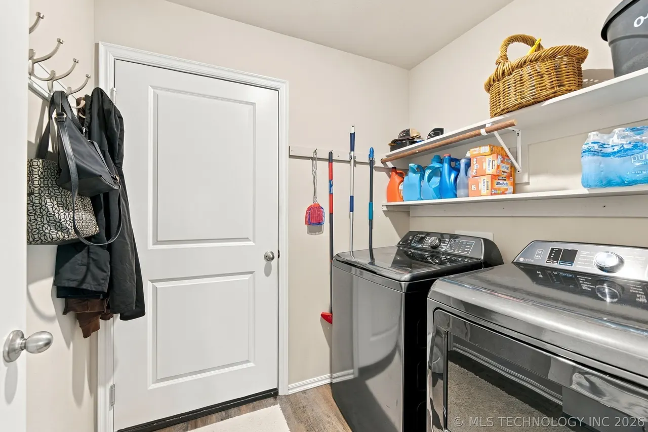 Photo 15 — 1014 Shasta Lane E, Mannford, OK 74044