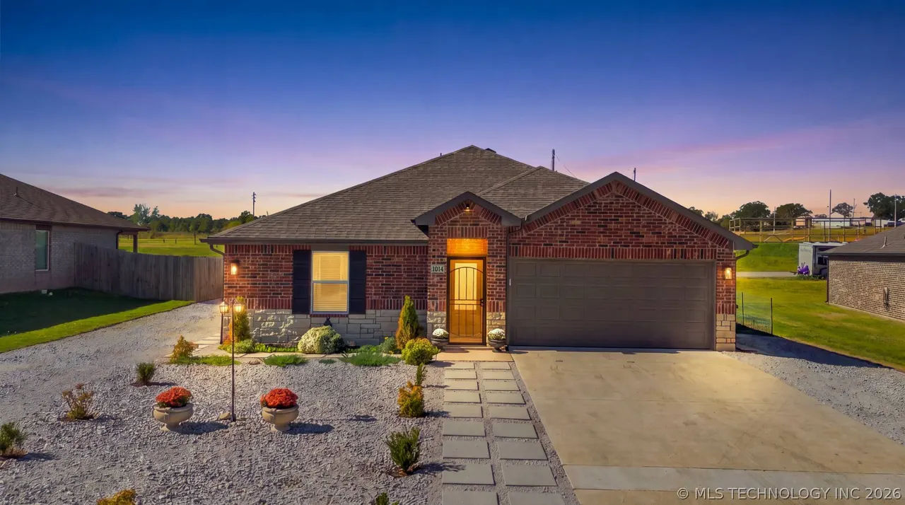 Front exterior — 1014 Shasta Lane E, Mannford, OK 74044