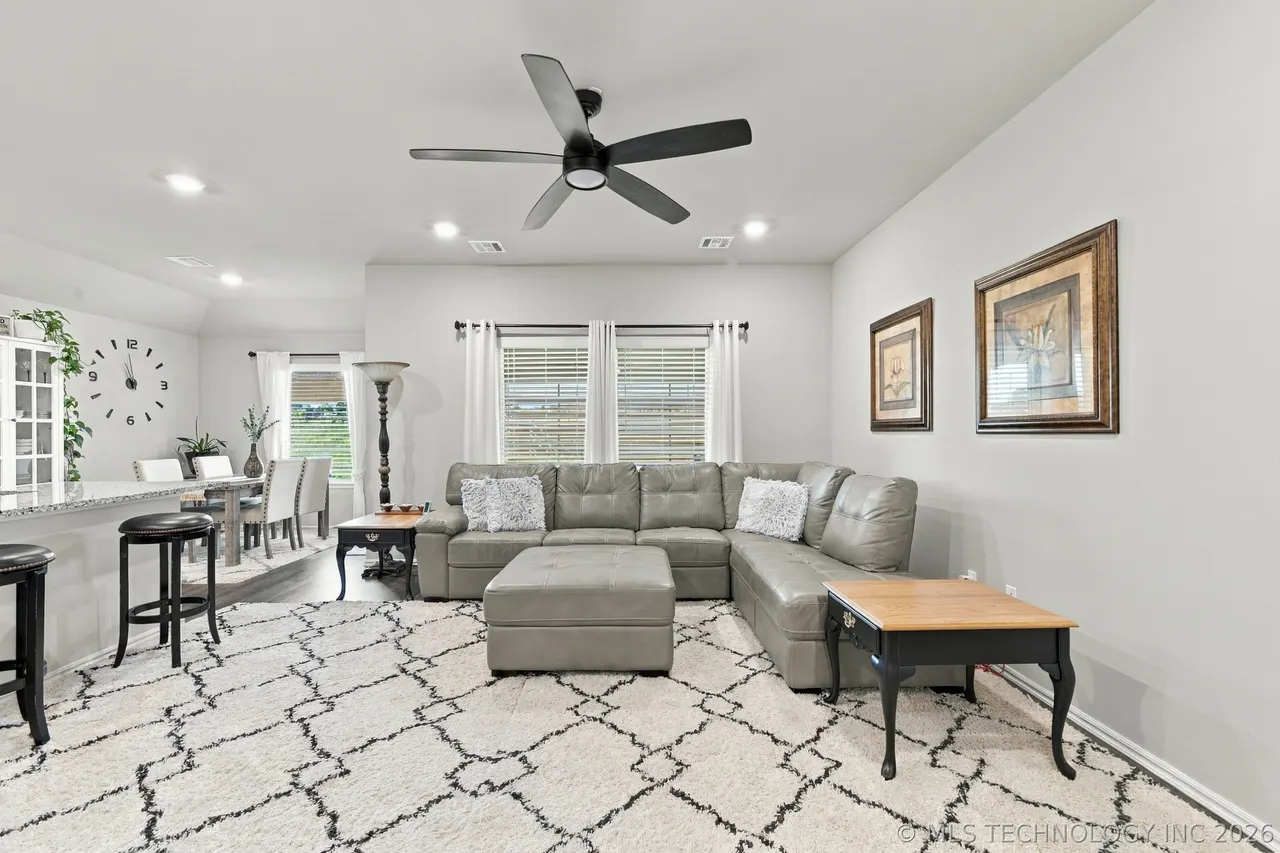 Photo 4 — 1014 Shasta Lane E, Mannford, OK 74044