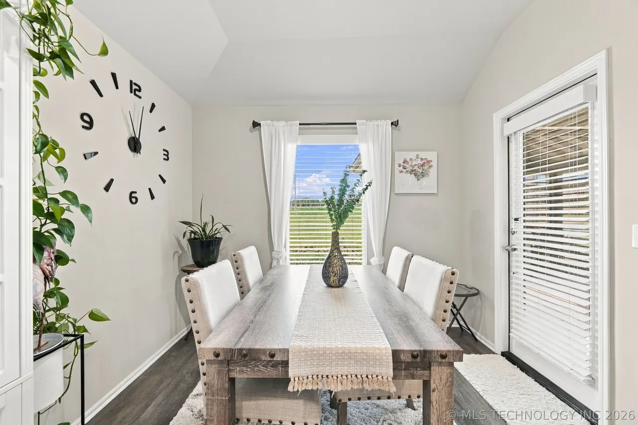 Photo 11 — 1014 Shasta Lane E, Mannford, OK 74044