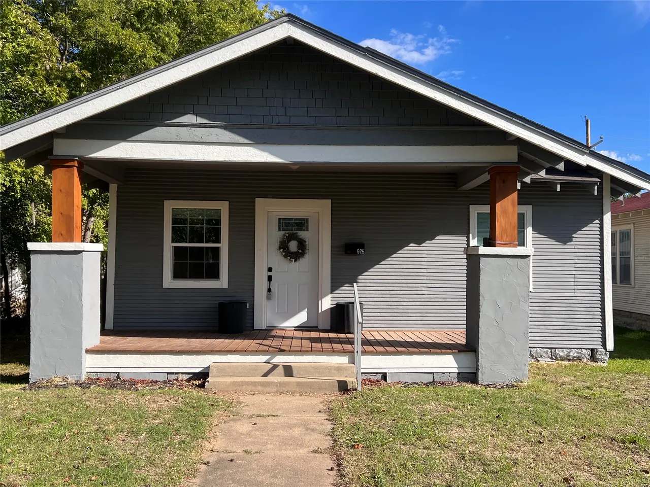 Front exterior — 525 E Seminole Avenue, McAlester, OK 74501