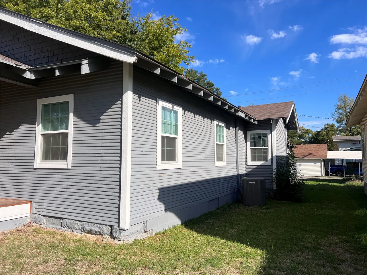 Photo 2 — 525 E Seminole Avenue, McAlester, OK 74501