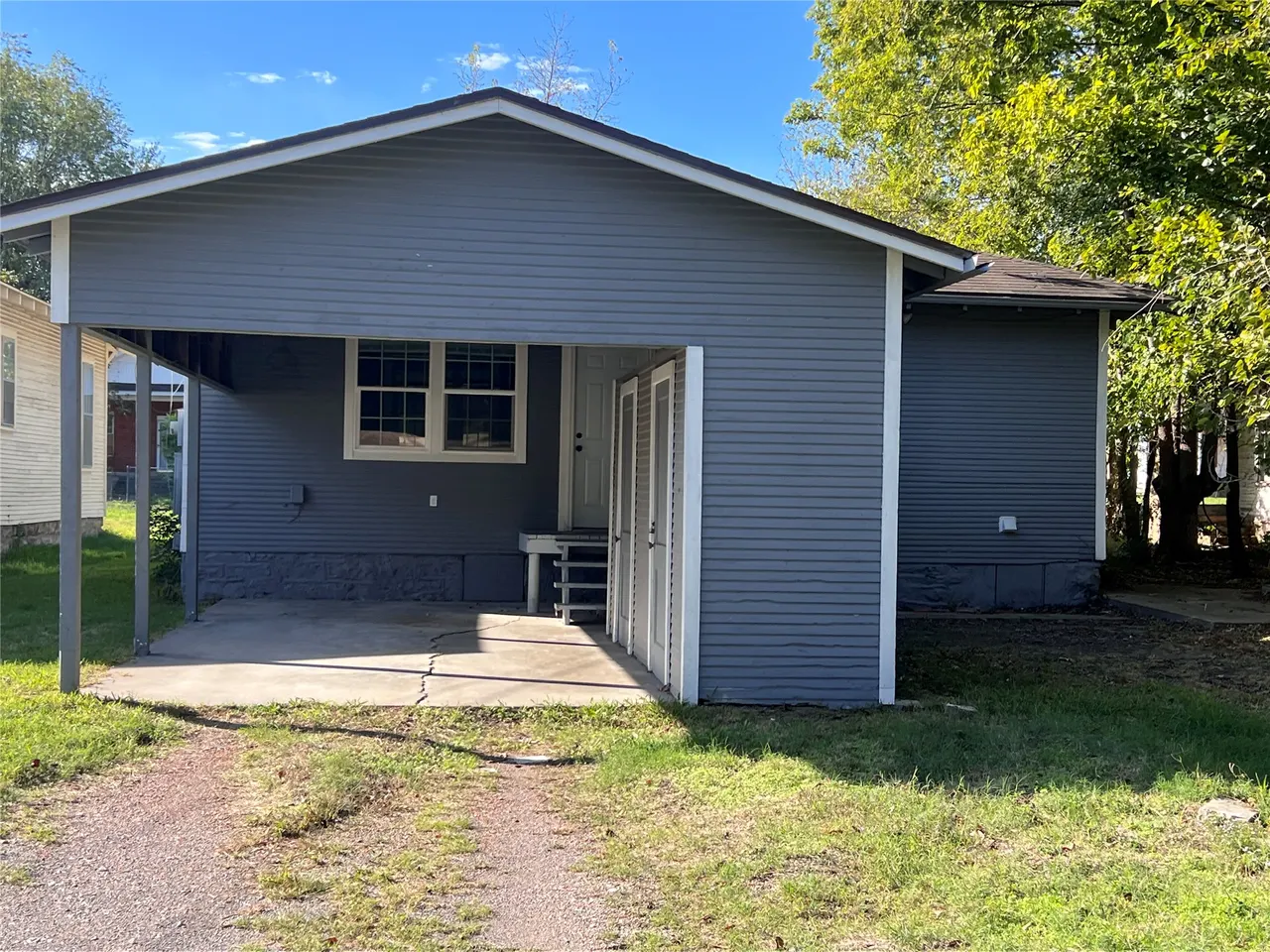 Photo 3 — 525 E Seminole Avenue, McAlester, OK 74501