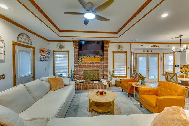 Photo 2 — 9892 E Shadowlake Drive, Claremore, OK 74017