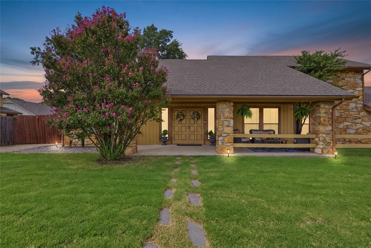 Front exterior — 6122 S 75th EastAvenue, Tulsa, OK 74133
