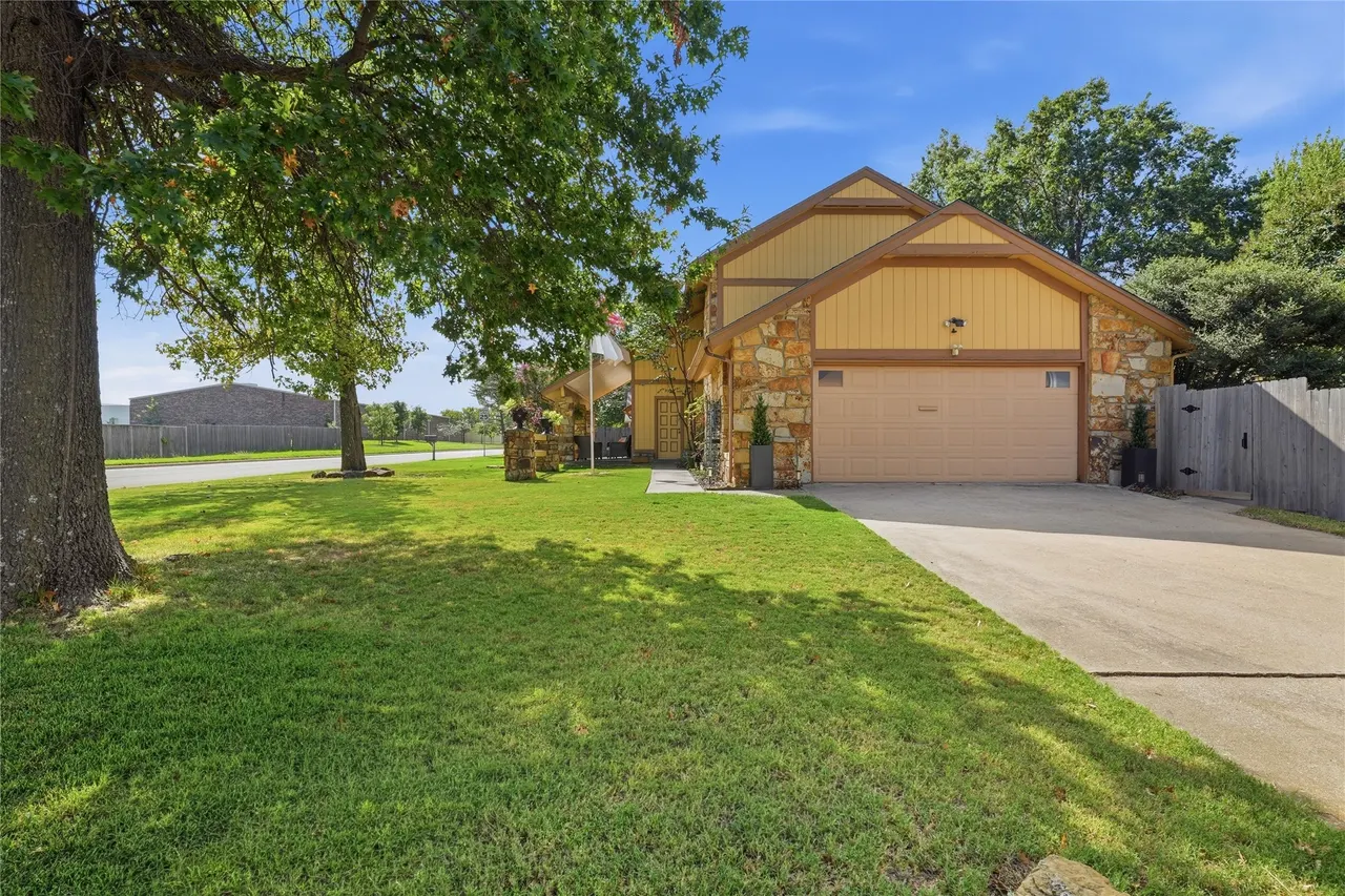 Photo 13 — 6122 S 75th EastAvenue, Tulsa, OK 74133